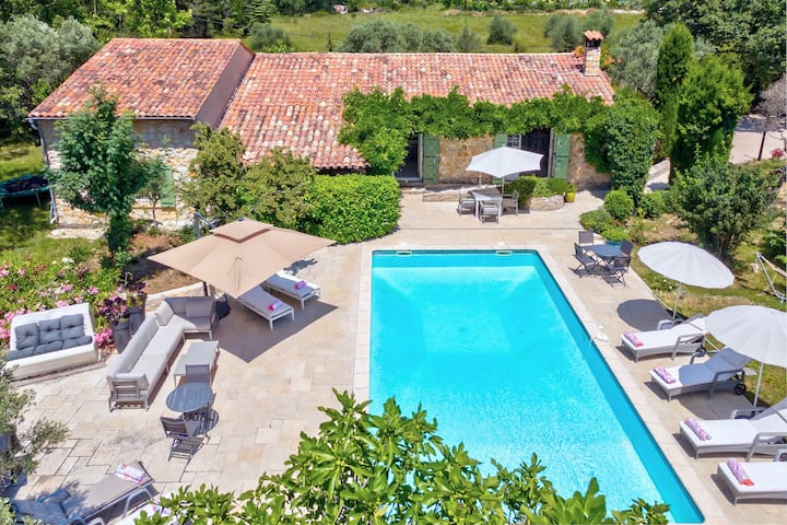 Joli Mas Provençal Avec Piscine - Fayence