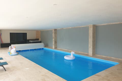 Cottage/Pool & Jacuzzi near Omaha Beaches