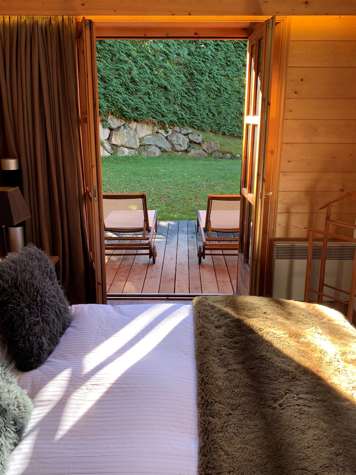 Dormitorio 1 que se abre al balcón