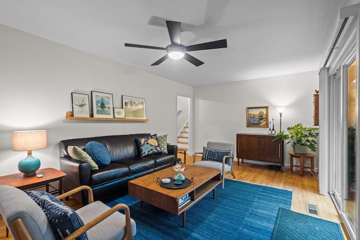 Midcentury Home W/king Suites Near Duke/downtown - Durham, NC
