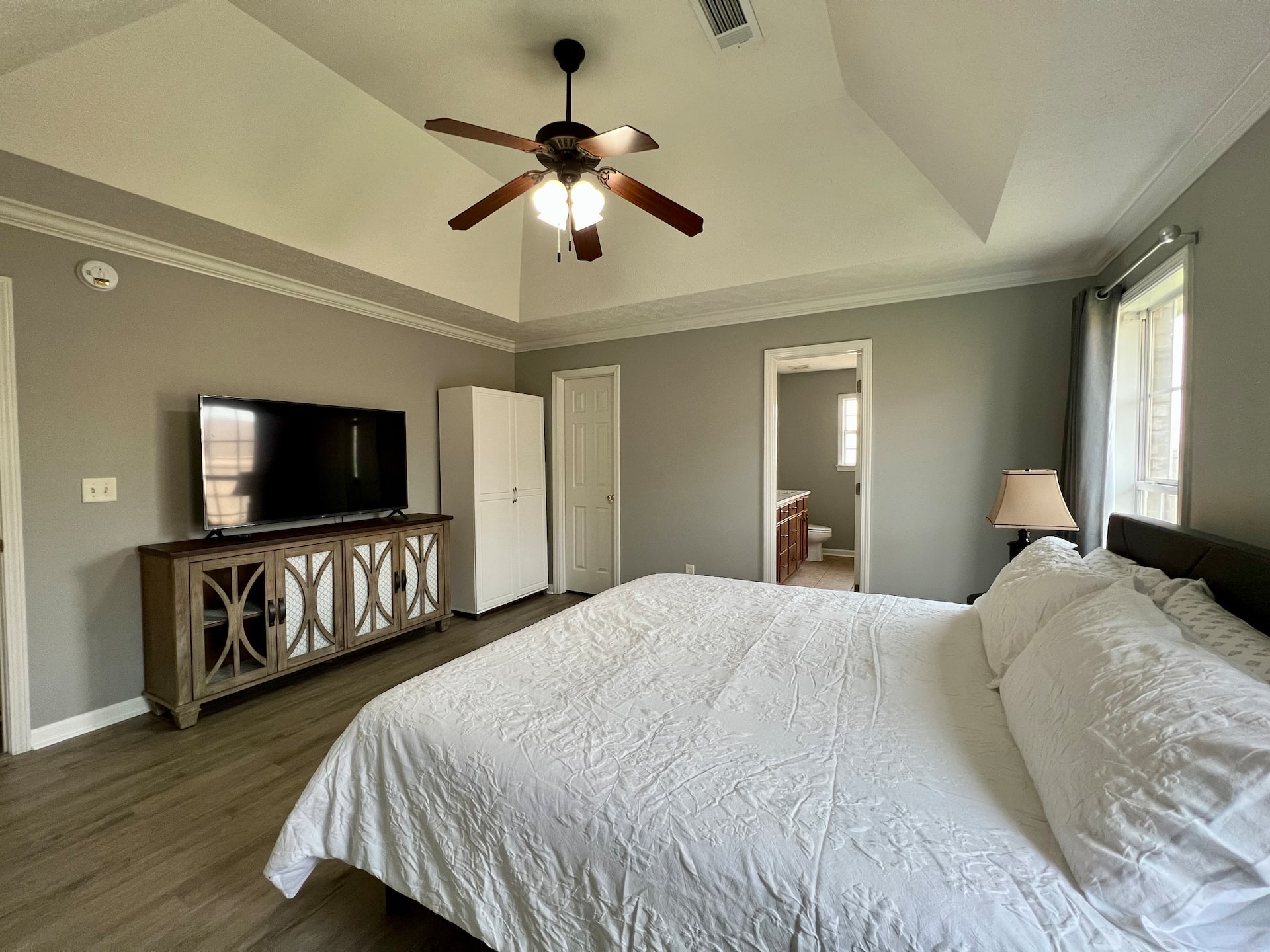 3 Bdrm house near East Chase