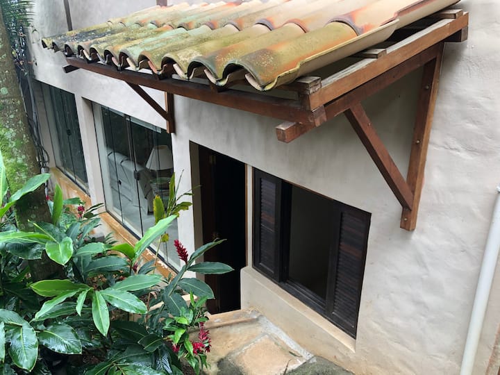 Vanjski pristup za pomoćnu spavaću sobu