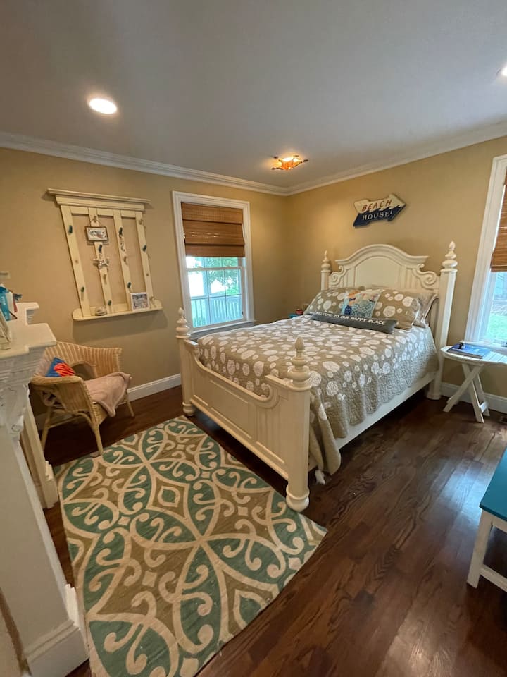 غرفة نوم مريحة وهادئة للضيوف