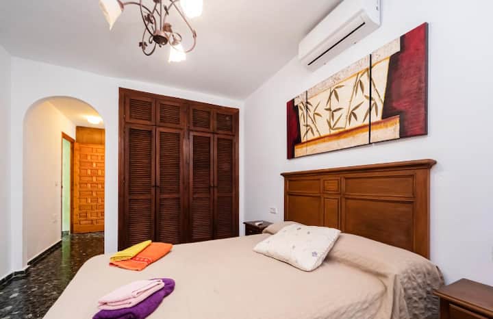 2号房一楼/卧室2.一楼