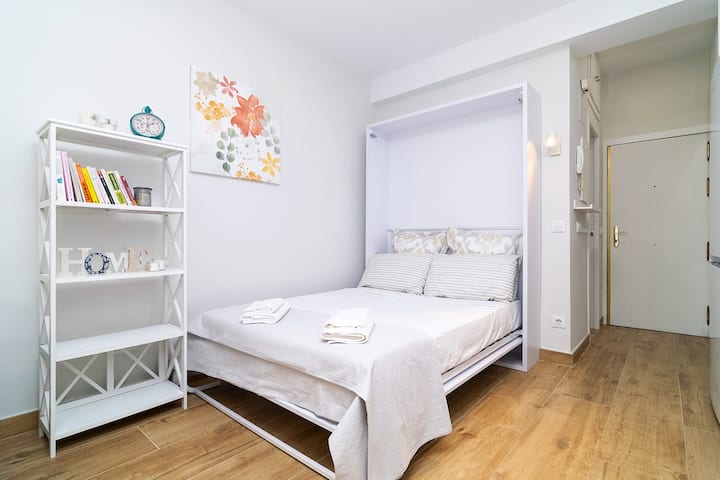 Kitanda cha watu wawili