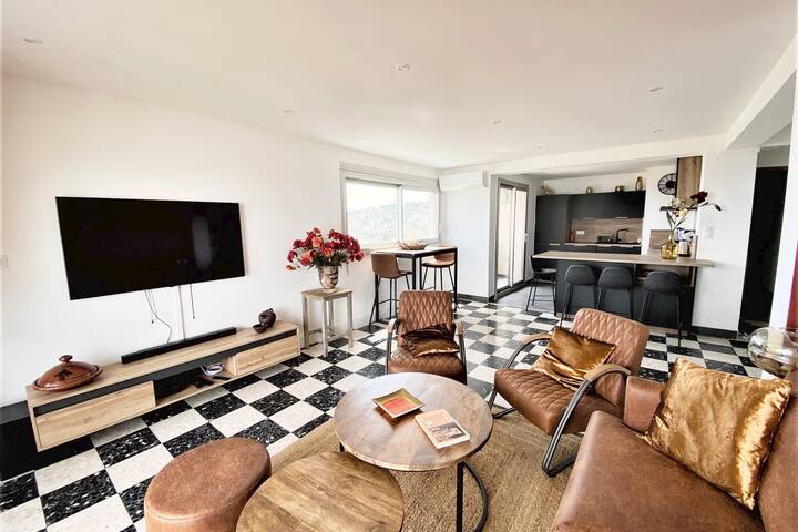 Stéphanie Soleil D'Azur Immobilier managed Airbnb listing 3