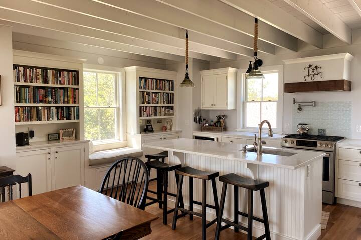 Mansion Beach Retreat-3 BR house gallery image 4