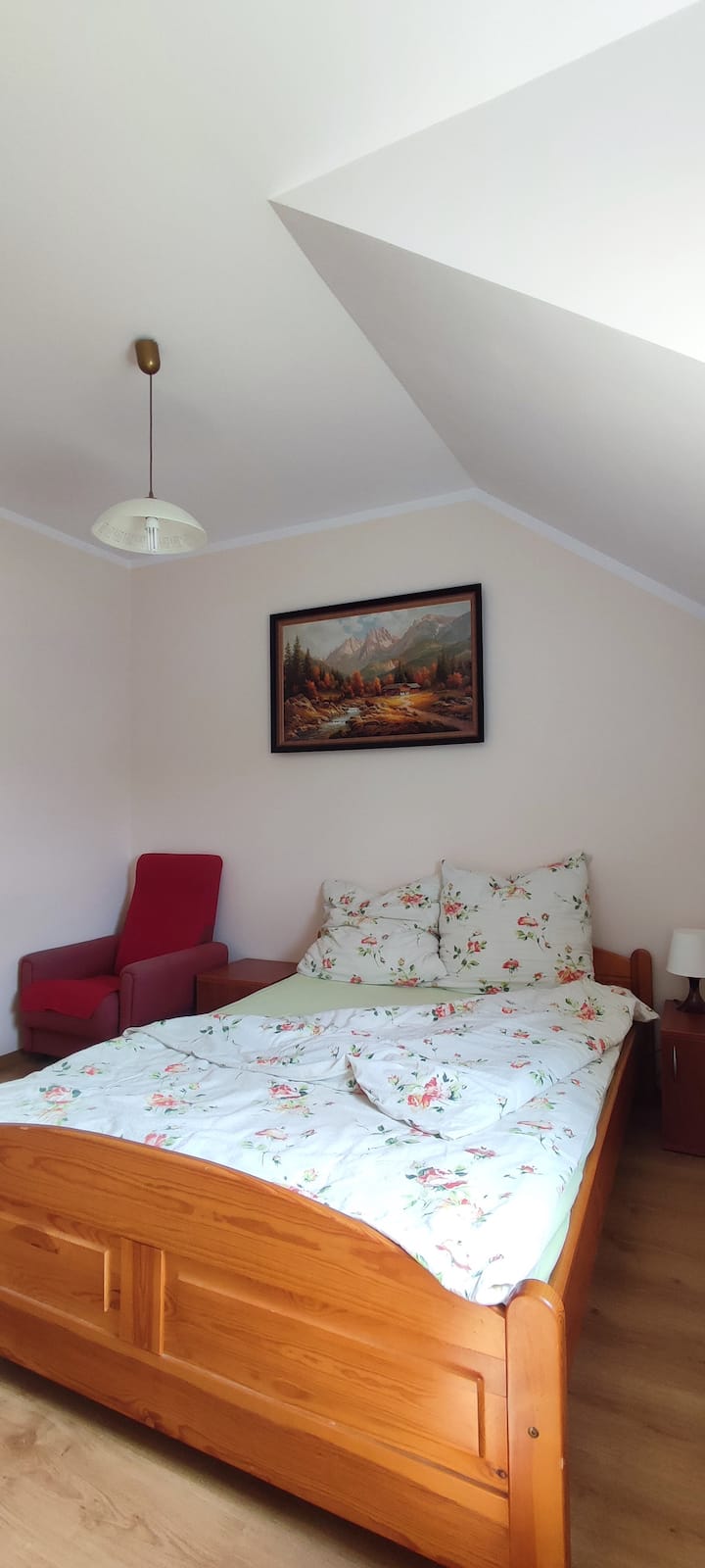 غرفة نوم
1 سرير مزدوج 
