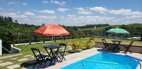 Chácara with pool and barbecue