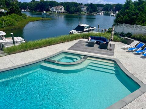Water views w/ pool & hot tub