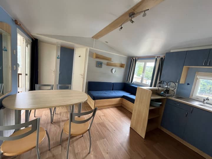 მისაღები ოთახი