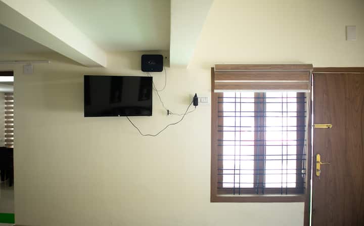 Salalah Enclave 3 Ac Bedroom Villa, Vyttila, Kochi - Cochín