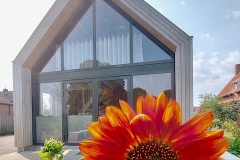 Cozyundable Guesthouse