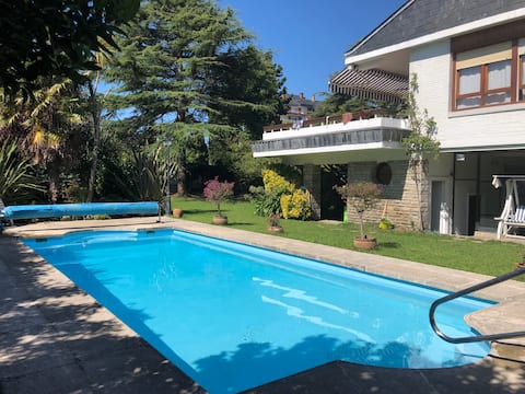 CasaMar Chalet with pool and garden
