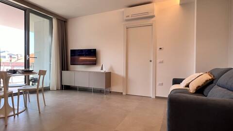 Top performing Airbnb: Second Floor Beach Apartment in Montesilvano