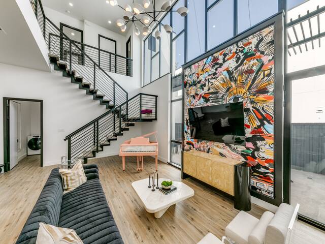 Driem House | Preston Hollow | Pool gallery image 2