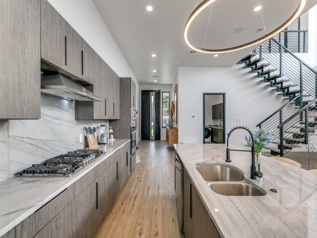 Driem House | Preston Hollow | Pool gallery image 5