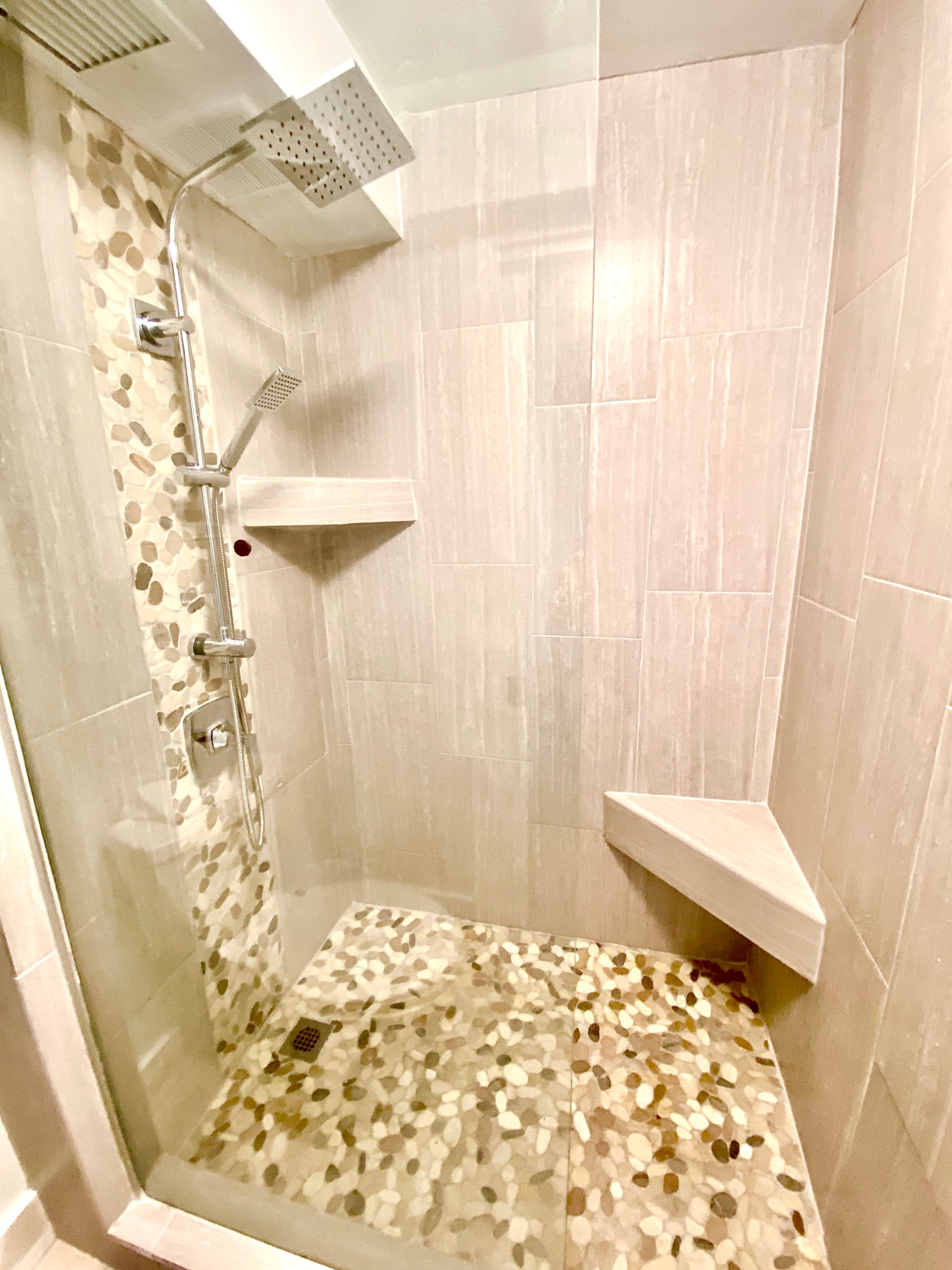 Condo in Kihei · ★4.67 · 1 bedroom · 2 beds · 1 bath - Image 14