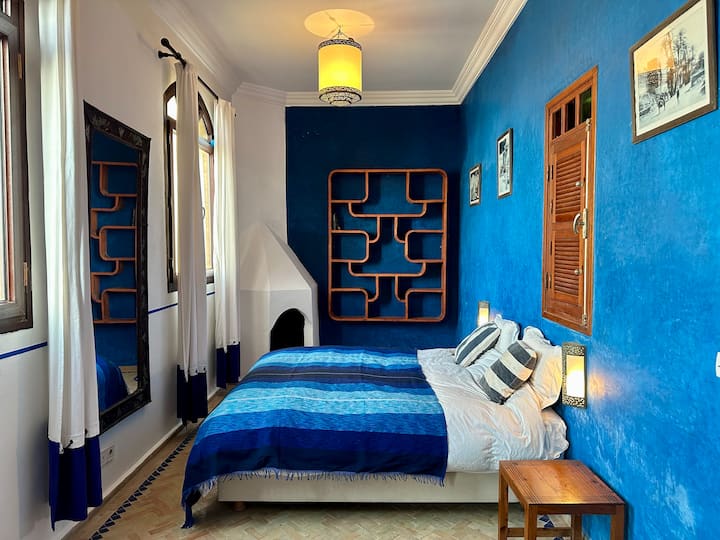 Bedroom 1st floor overlooking the sea