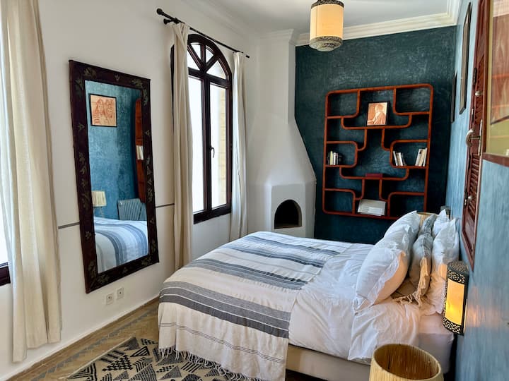 Bedroom 2nd floor overlooking the ocean
