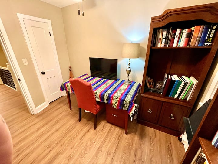 Ured za obavljanje posla