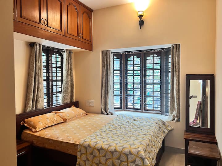 საძინებელი 1