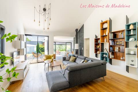 New - House with garden and parking