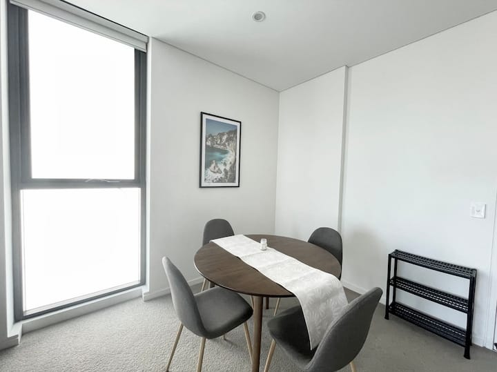 SkyPark Oasis Retreat 2Br@ close to Olympicpark