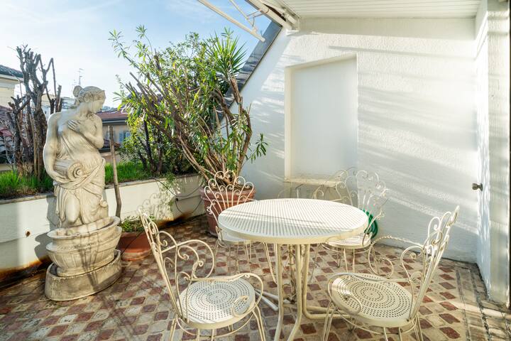 Exclusive Location Terrace Double Suite gallery image 5