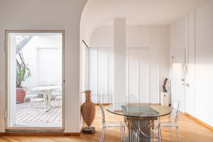 Exclusive Location Terrace Double Suite gallery image 4