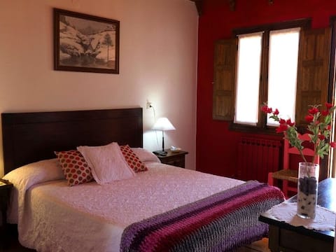 Double Room with 1 or 2 beds