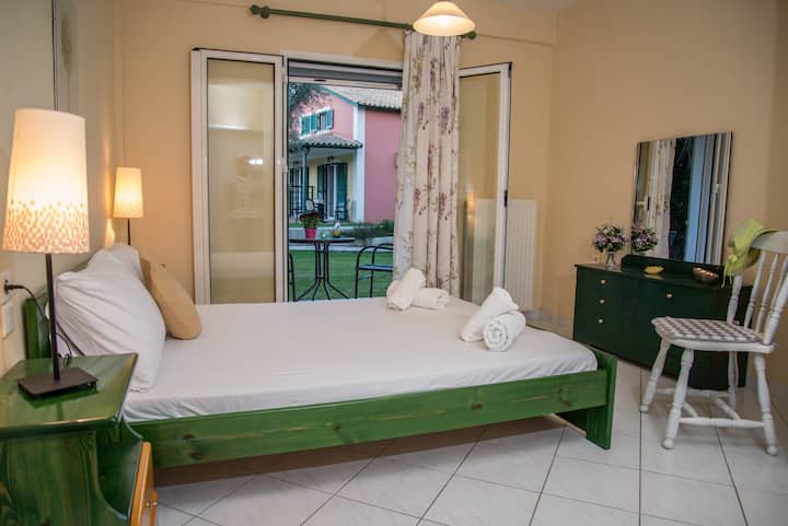 Ilianas Apartment - Lefkada