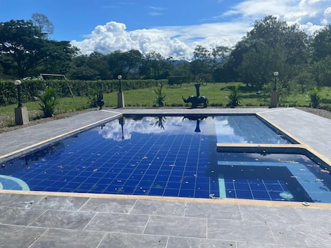 La Guadalupana Country House