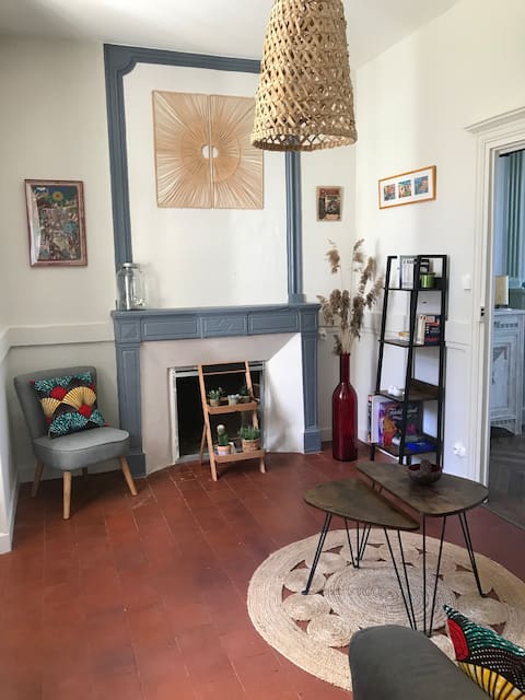 Top performing Airbnb: Small nest in the city center in Autun