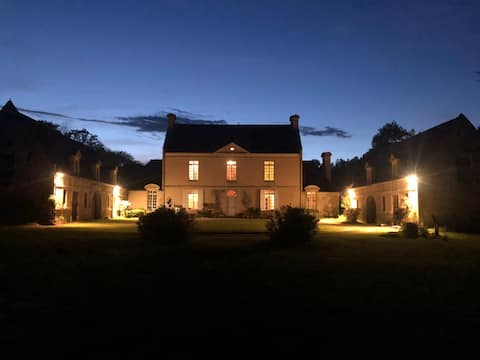 Ideal for visiting all Normandy and D-day sites