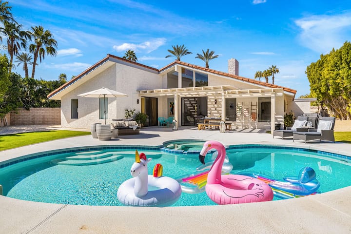 Presidential Vacation Retreat - Rancho Mirage, CA