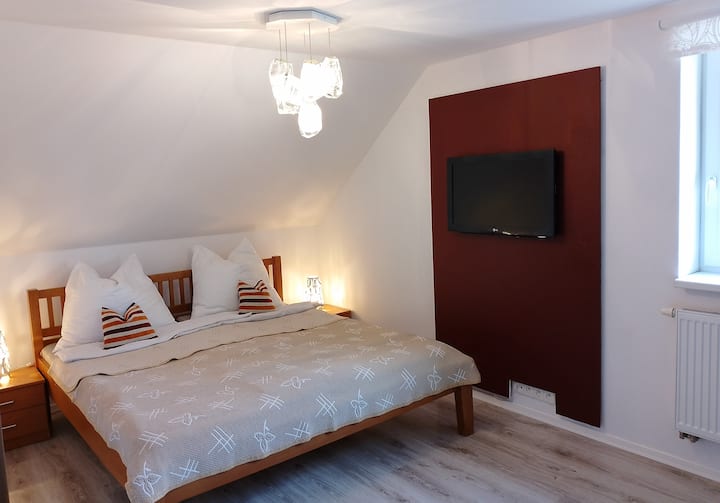 sábanas disponibles, mantas y sábanas disponibles para 2 camas adicionales, servicios completos con sábanas, mantas y ropa de cama