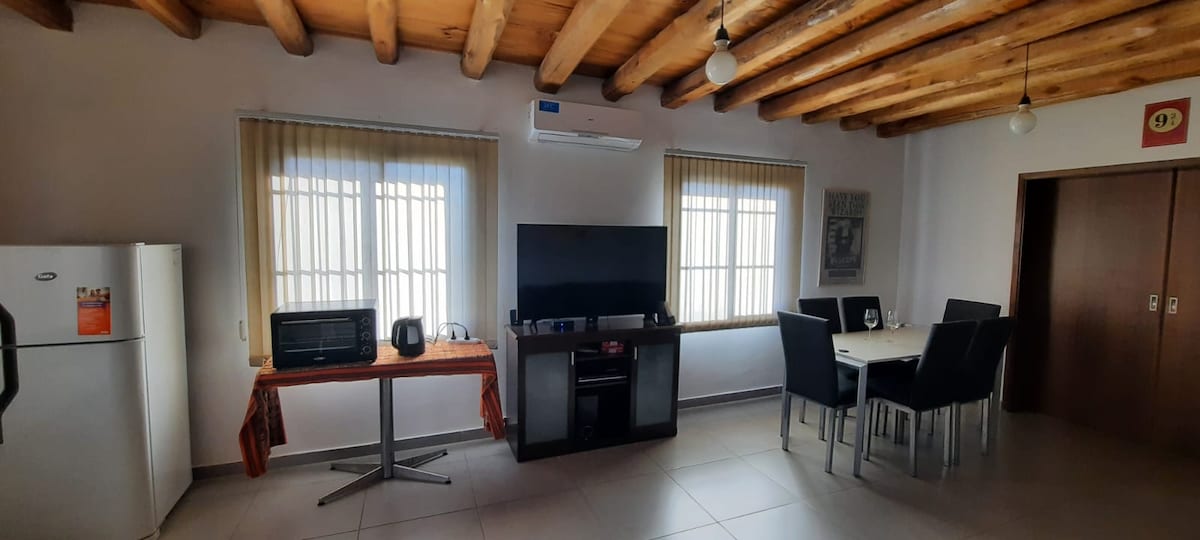 Propriété Airbnb réussie: Just like home, but in Chacras à Departamento Luján De Cuyo