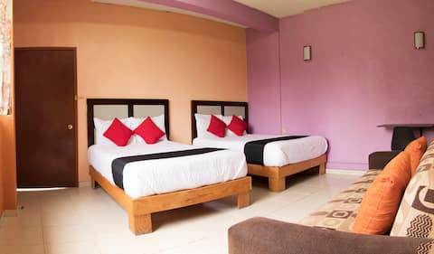 Enjoy as a family | 2 minutes from El Rollo