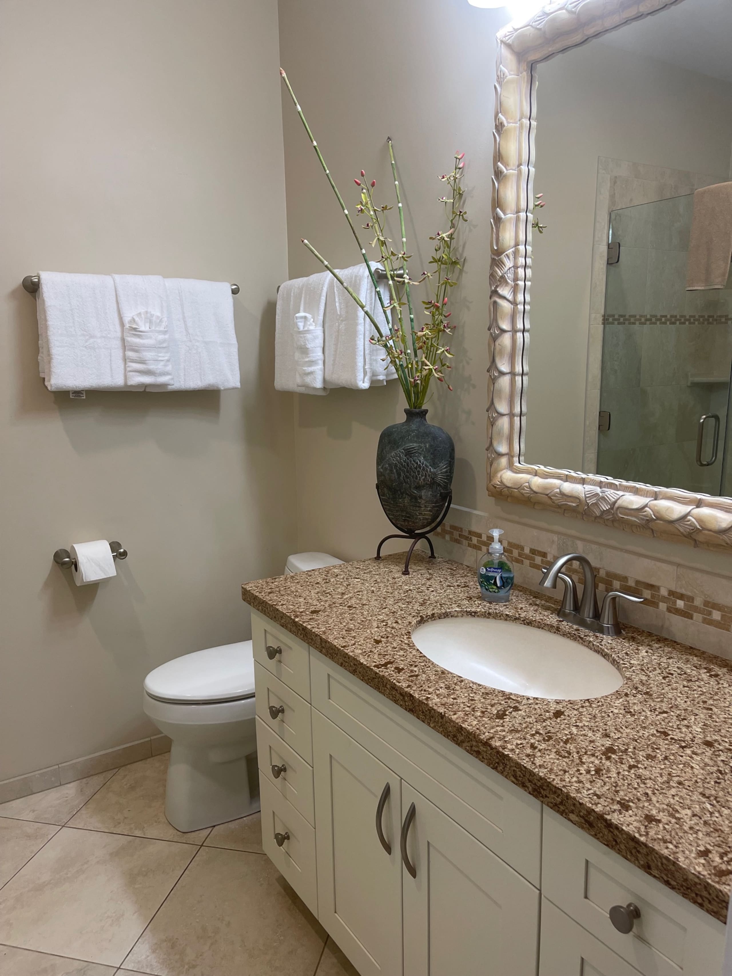 Condo in Kapaa · ★5.0 · 1 bedroom · 2 beds · 1.5 baths - Image 22