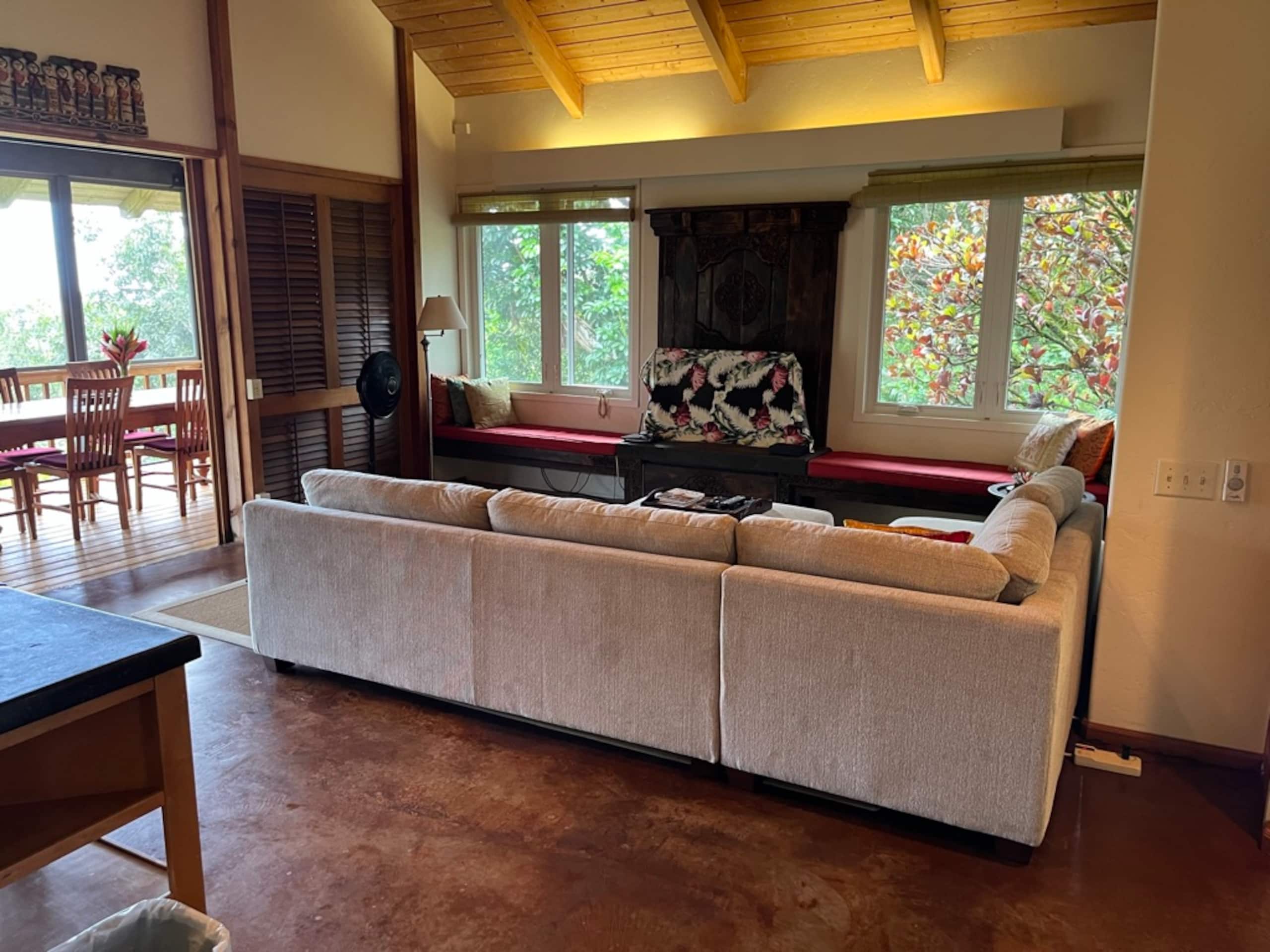 Home in Hana · ★4.98 · 2 bedrooms · 3 beds · 1.5 baths - Photo 8