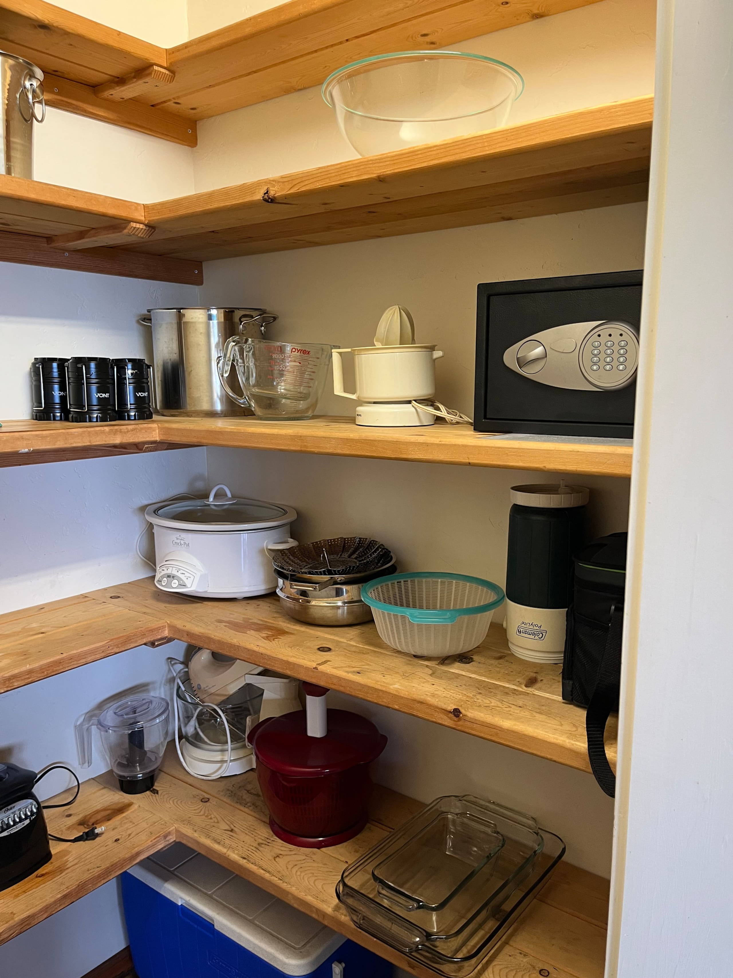 Home in Hana · ★4.98 · 2 bedrooms · 3 beds · 1.5 baths - Photo 17