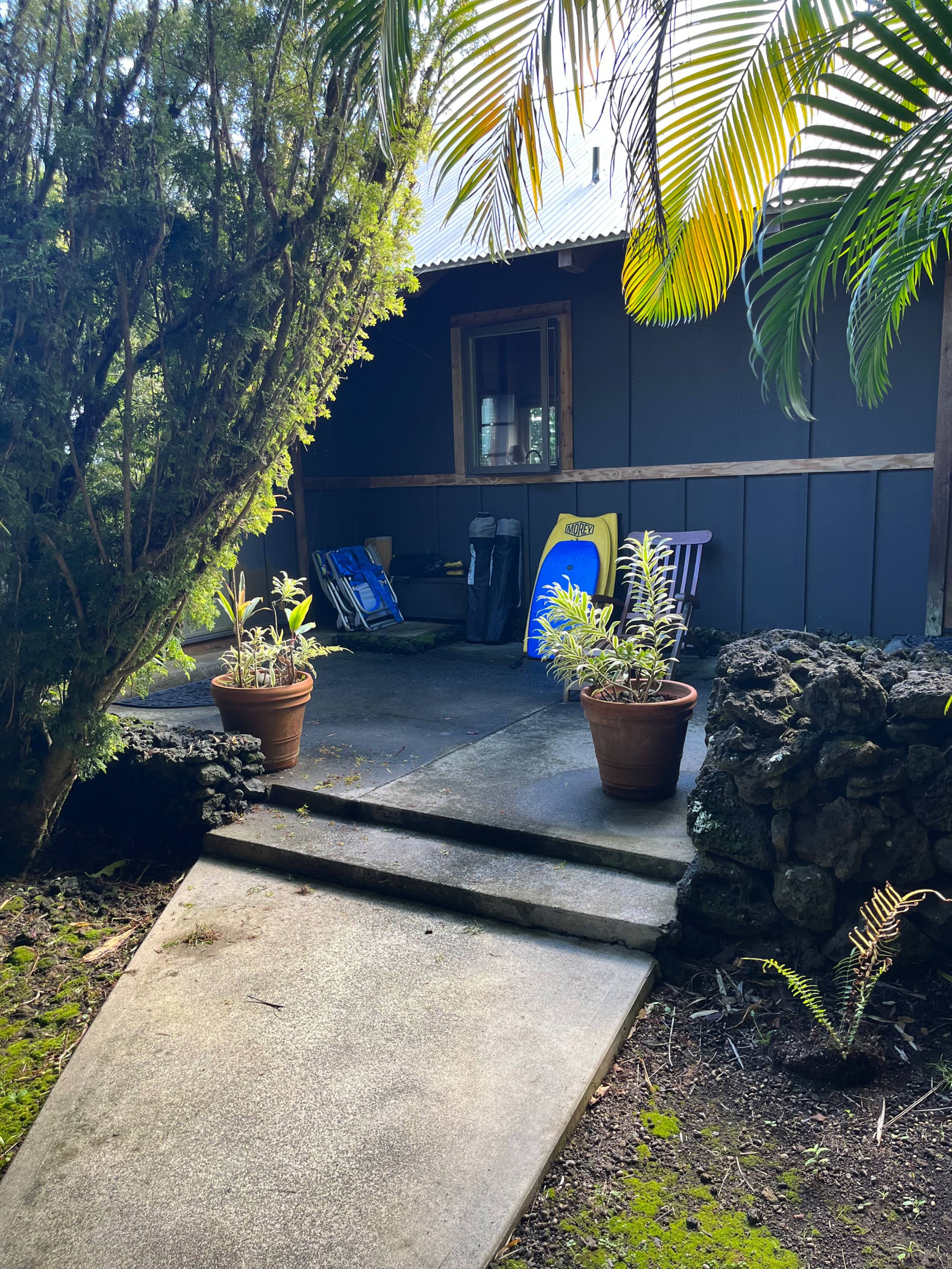 Home in Hana · ★4.98 · 2 bedrooms · 3 beds · 1.5 baths - Photo 42