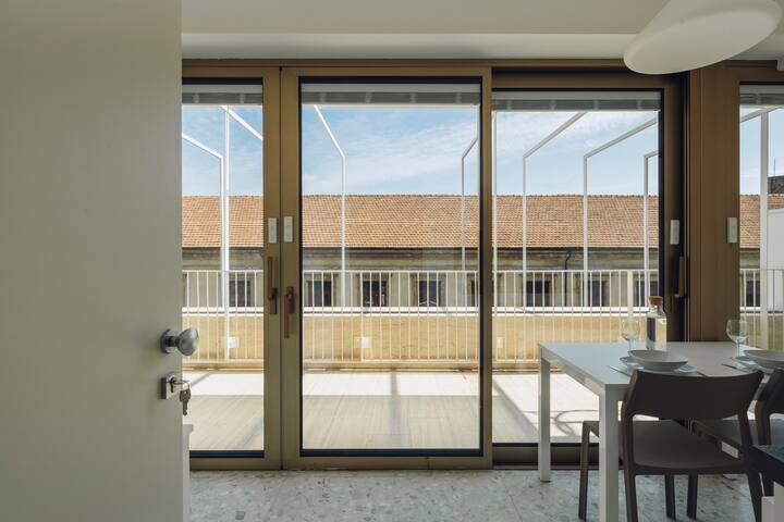 Attico nei Navigli Milano-4B+4C gallery image 2