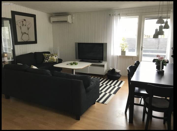 Strandnära Stuga - Värnamo