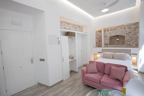 Airbnb con mejor rendimiento: The Wall of San Fernando 1 en Córdoba
