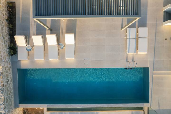 Petras Brand new 3BD Villa gallery image 3