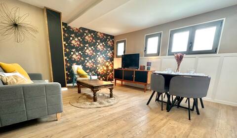 Downtown apartment