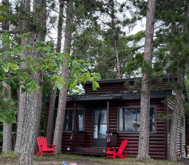 Cabin on Woman Lake! Cabins for Rent in Hackensack, Minnesota, United