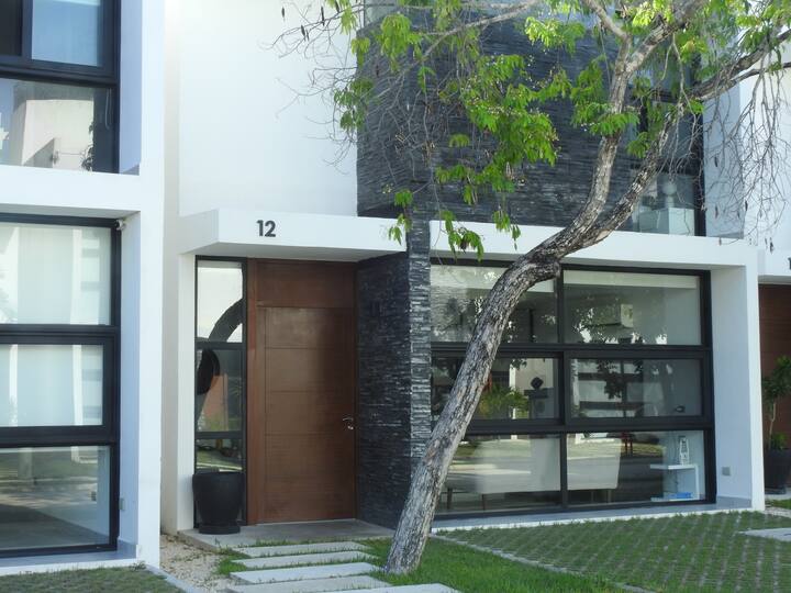 Mango House in Tulum PGA Houses for Rent in Akumal, Quintana Roo